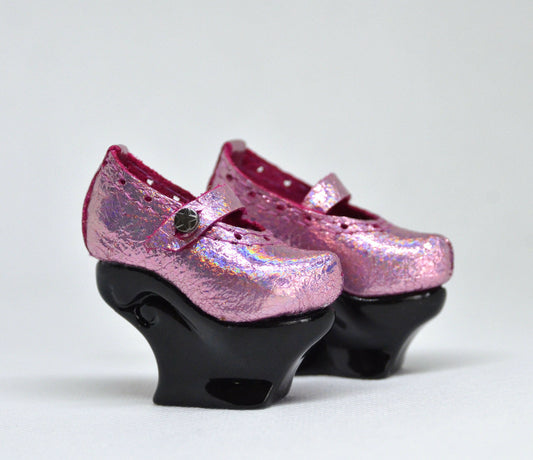 Shoes for MiniFee