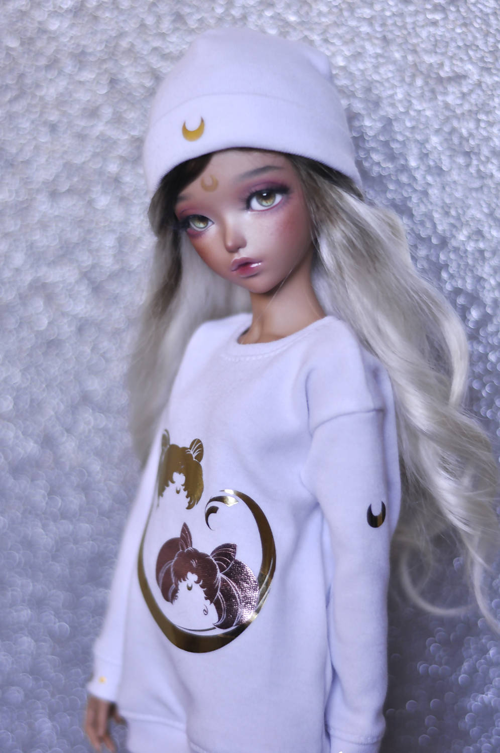 White sweatshirt "Bunny and ChibiBunny" for MiniFee (MSD)